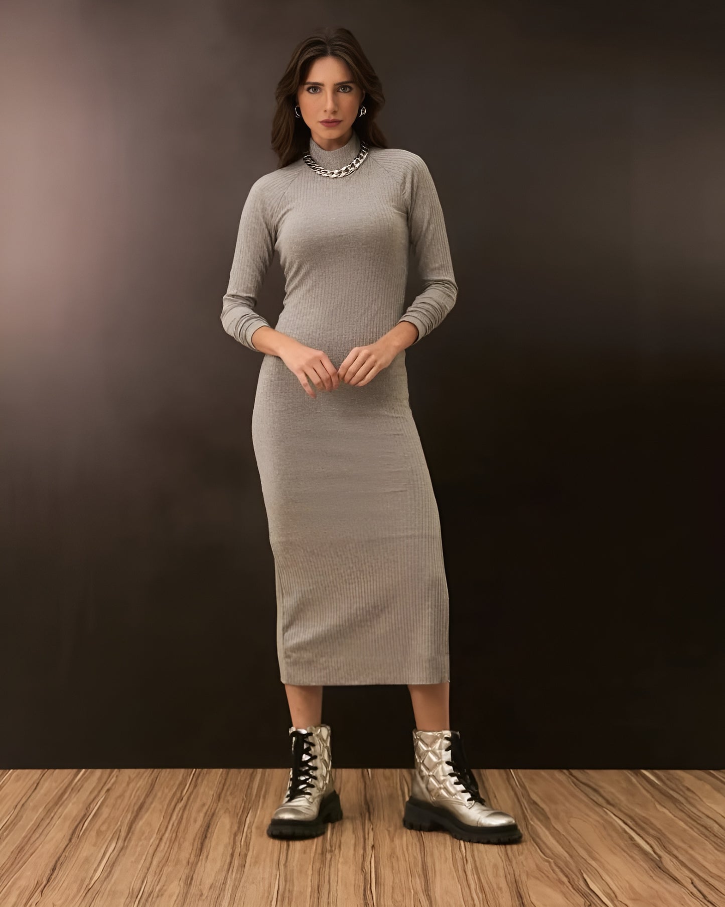 Uzze Buzze Collection – Maura - Long-Sleeve Cutout Midi Dress